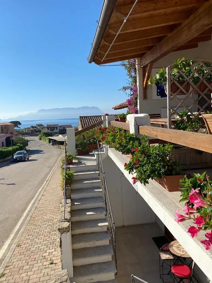 Blue Portrait House Apartment Golfo Aranci
