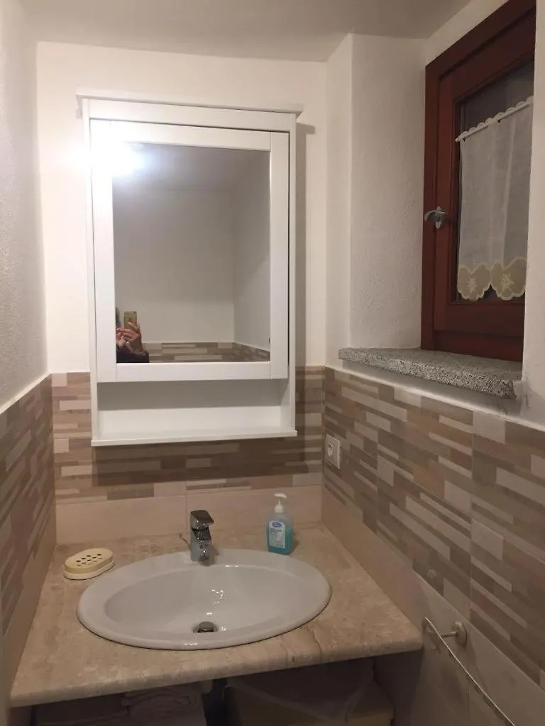 Blue Portrait House Apartment Golfo Aranci Italy