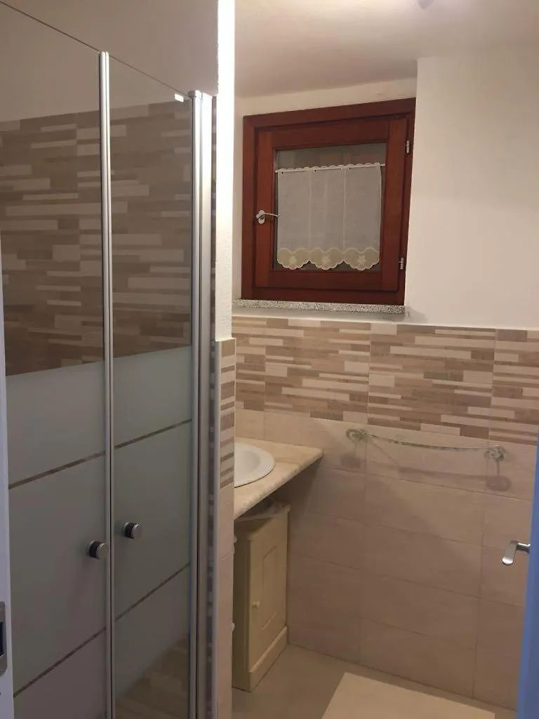 Ferienwohnung Blue Portrait House Golfo Aranci Apartment