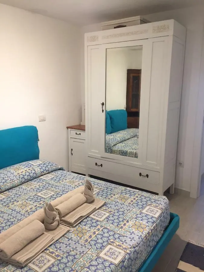 Blue Portrait House Apartment Golfo Aranci