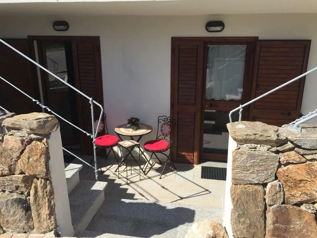 Blue Portrait House Apartment Golfo Aranci Italy