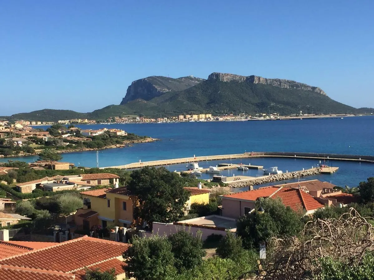 Ferienwohnung Blue Portrait House Golfo Aranci Apartment